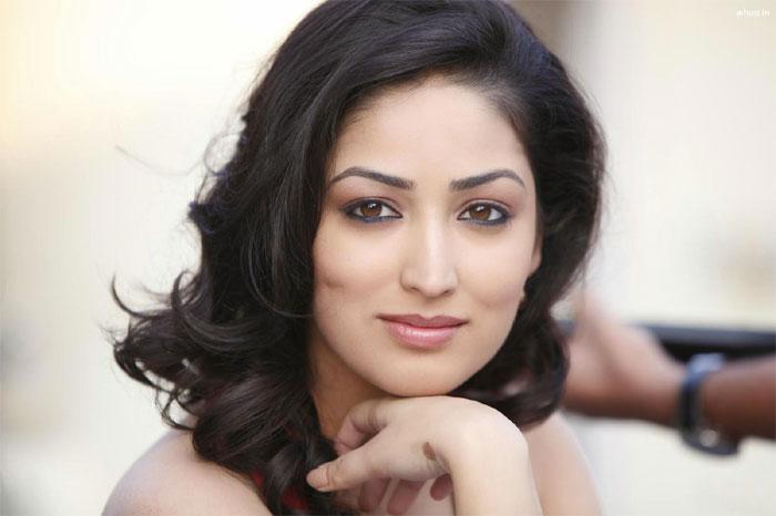 Yami Gautam SPOTTED at Bombay HC