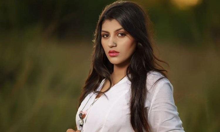Yashika Aannand Feels Guilty to be Alive After Best Friend Dies
