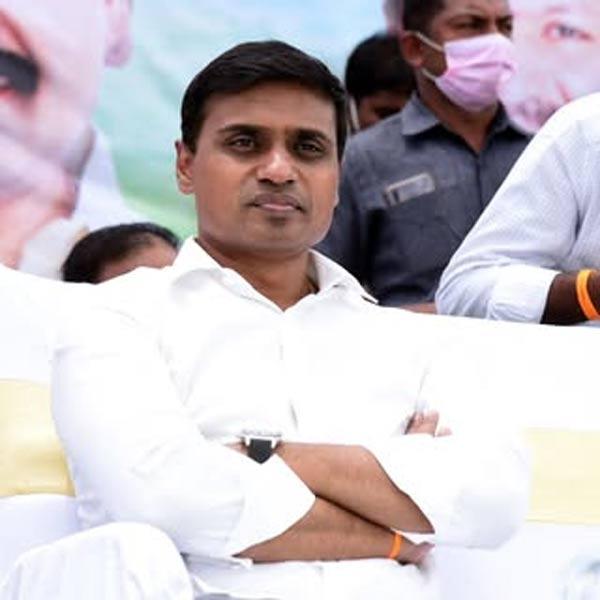 YSRCP MP Mithun Reddy Arrested