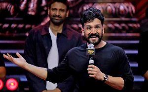 Akhil increases hype for Mahendragiri Varahi