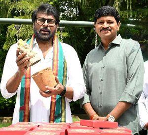 Chiranjeevi promotes Seed Ganesha