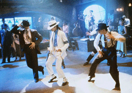 Moon walker moment by Prabhu Deva and Allu Arjun together.