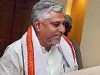 Lagadapati draws flak over'drama'