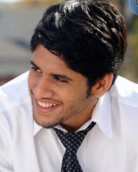 Chaitu outshines Nagarjuna.