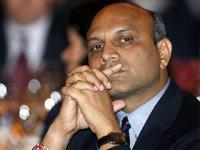 Pallam Raju's convoy mauls 5