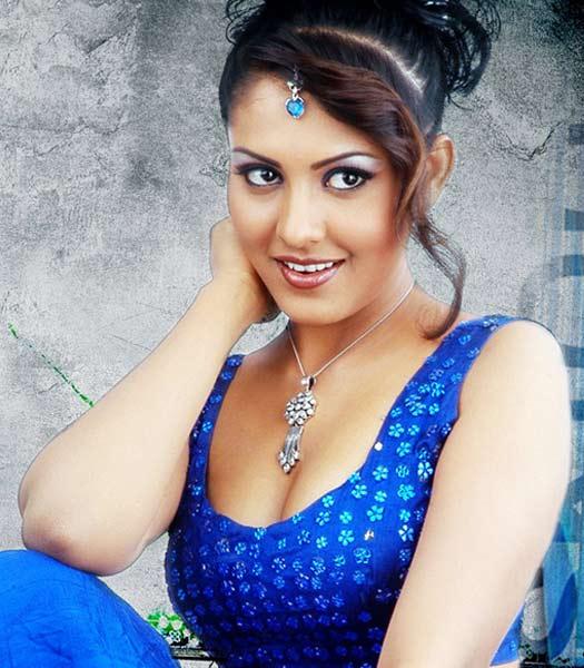 Josh Photo: Madhu Shalini's killer looks