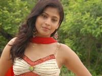 Saira Bhanu throws challenge to the police and the media