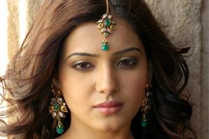 Pawan's next Heroine is not beautiful