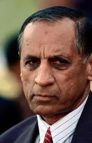 Governor celebrates 'Raksha Bandhan' with school kids