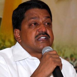 Why Jagan is afraid of Sonia Gandhi? Asks Keshav