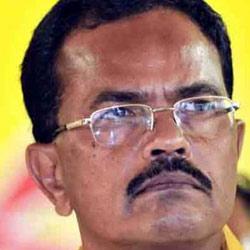 KCR is obstructing T-formation: Motkupalli