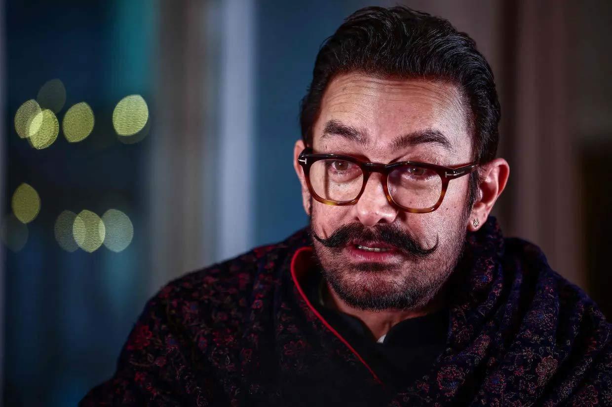 Aamir Khan says that he can get Romantic Man certificate