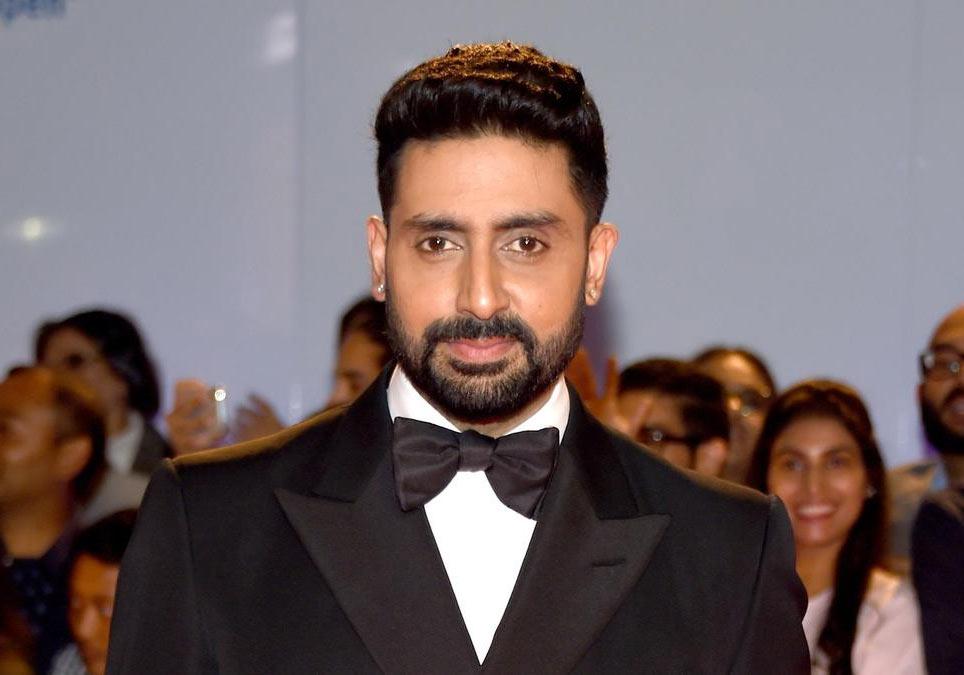 Abhishek Bachchan is injured but still dares