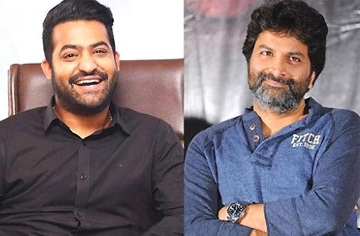 NTR Eyes on Charan & Bunny's Heroines?