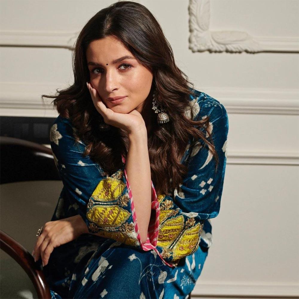 Alia Bhatt throws light on nepotism
