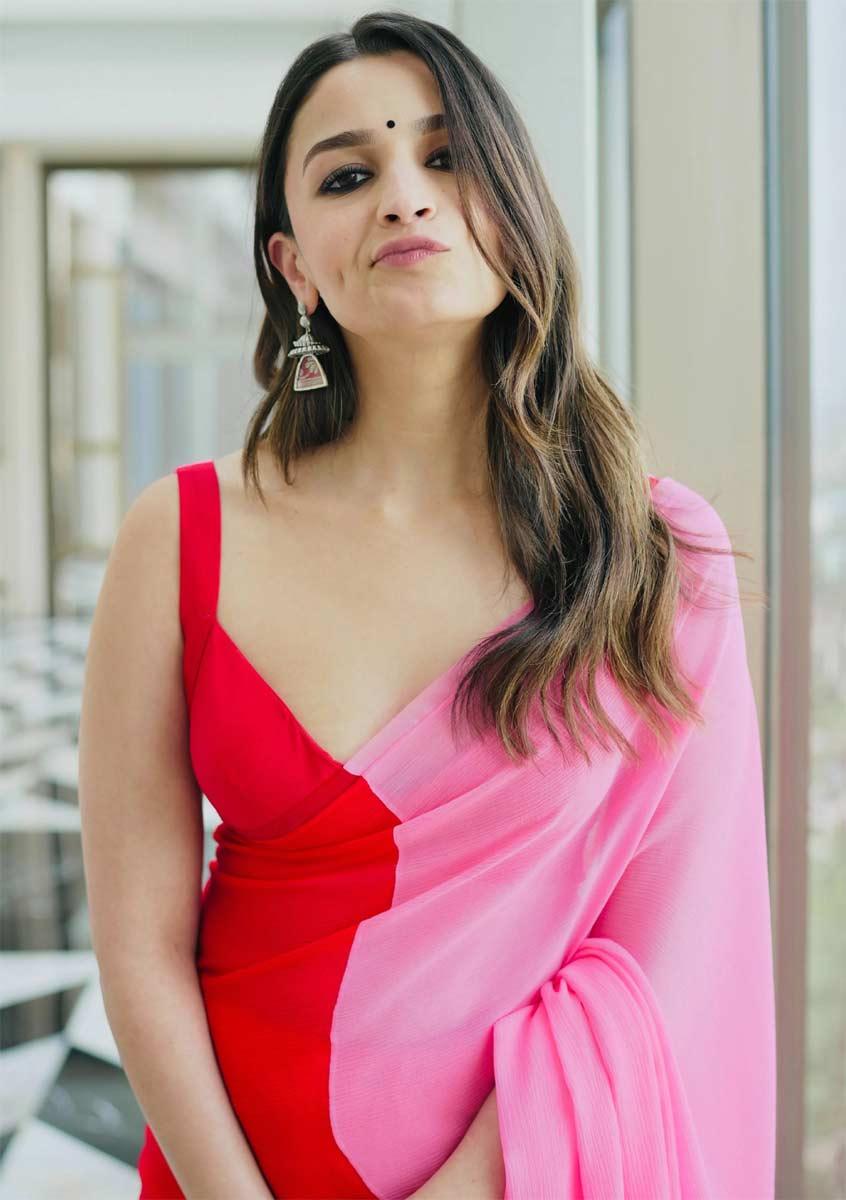 Alia Bhatt electrifies Saudi Arabia