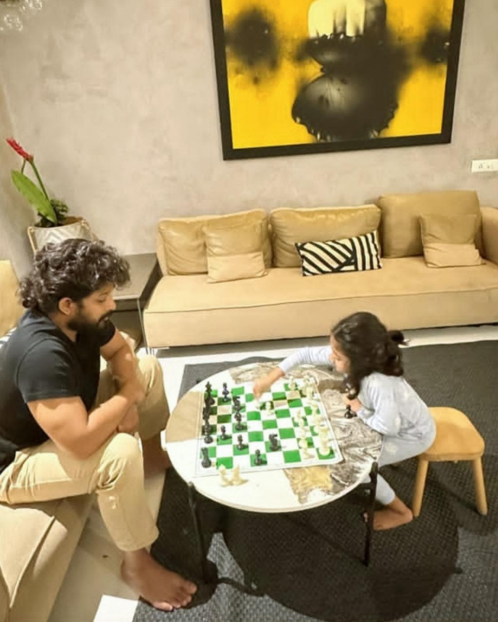 Allu Arha checkmates Allu Arjun