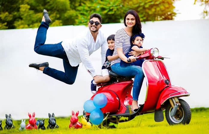 Allu Arjun Tough Feat in Family Pic