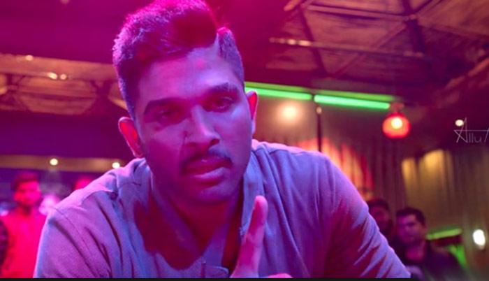 Allu Arjun Trolled For Fake Patriotism
