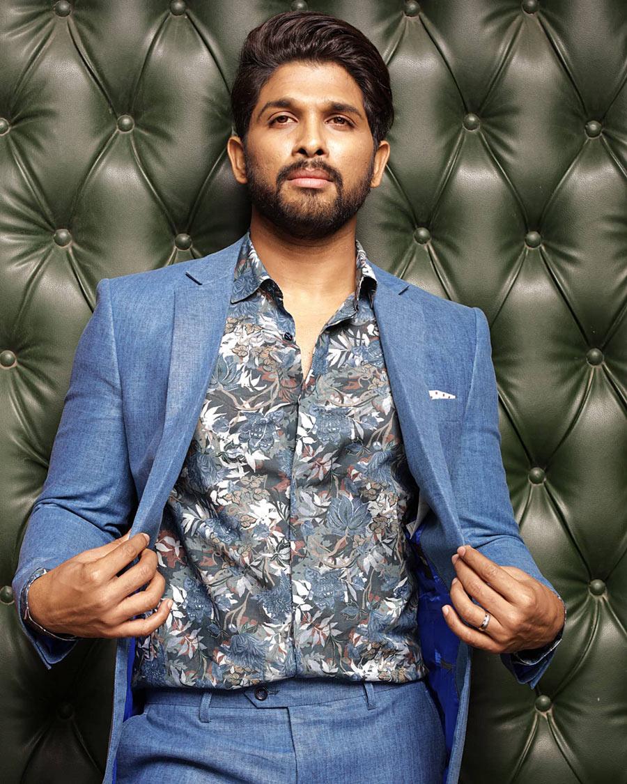 Allu Arjun's intense discussions with top directors?