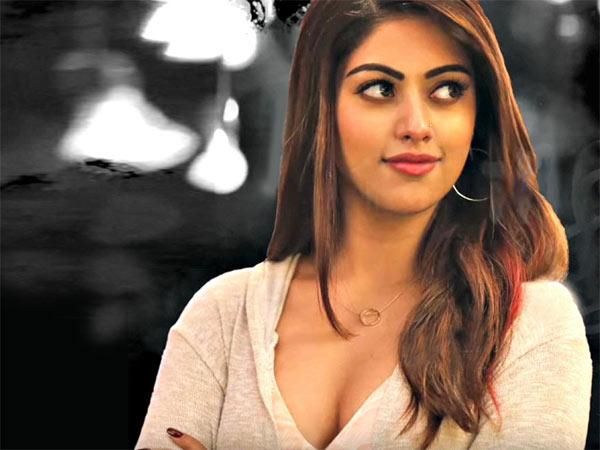 Pawan, Bunny Heroine Disrespects Her Senior