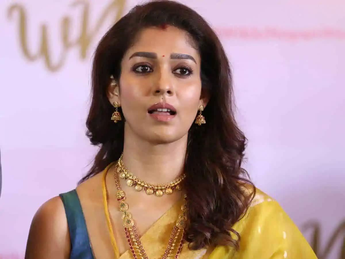 Chandramukhi makers clarify on legal notices to Nayanthara