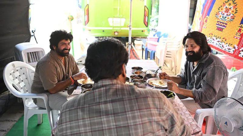 Chiranjeevi Brings Tollywood Choreographers Jani Master And Sekhar Master Together