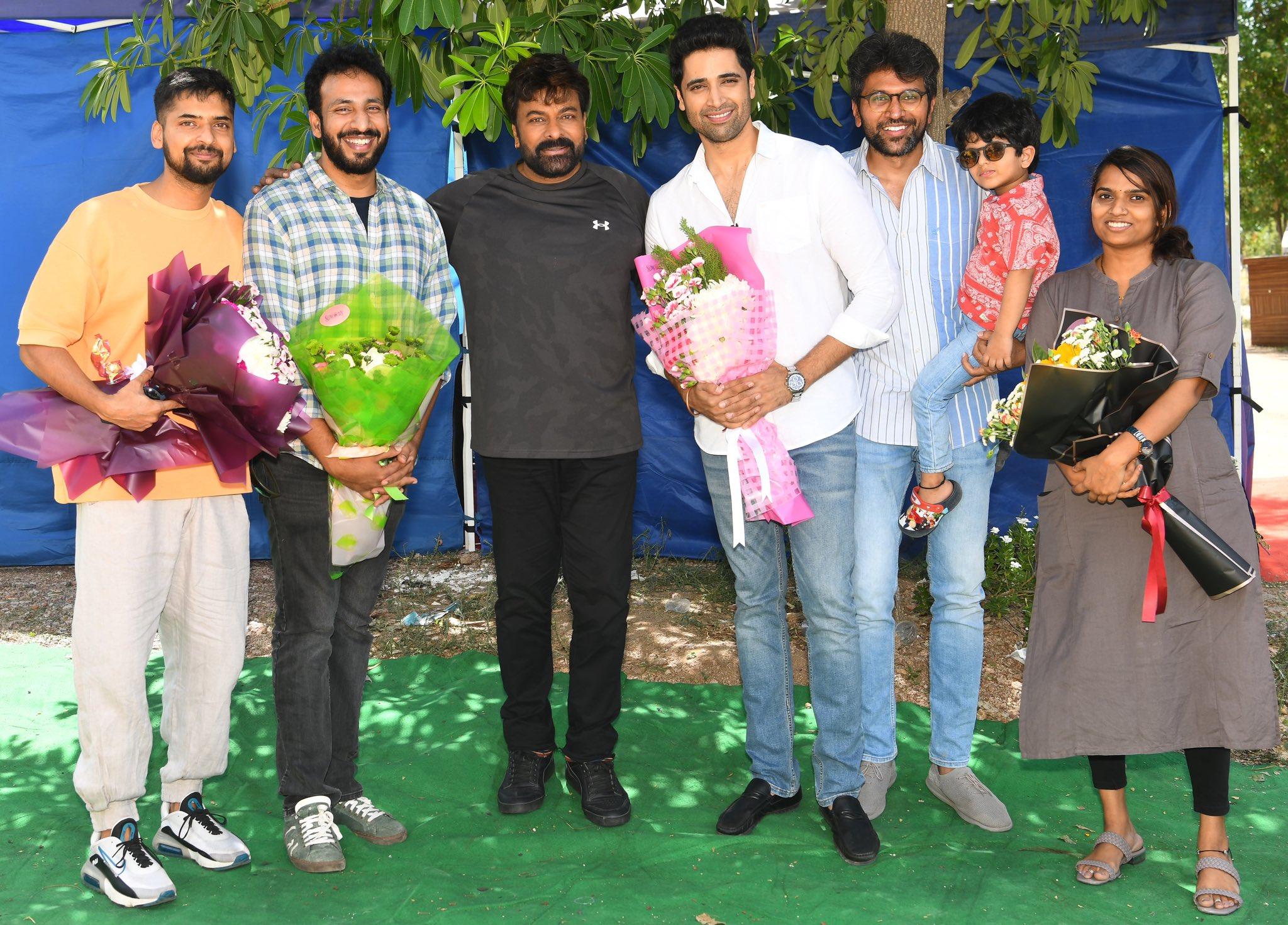 Mega Star moved by Major, Mahesh reacts