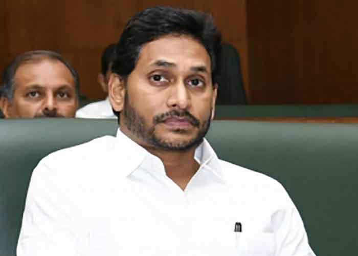 EC slaps notice to CM Jagan