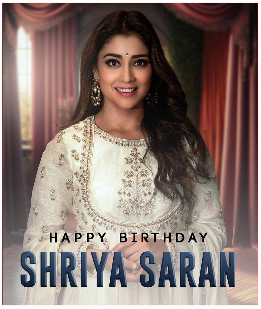 Shriya Saran - Evergreen Diva