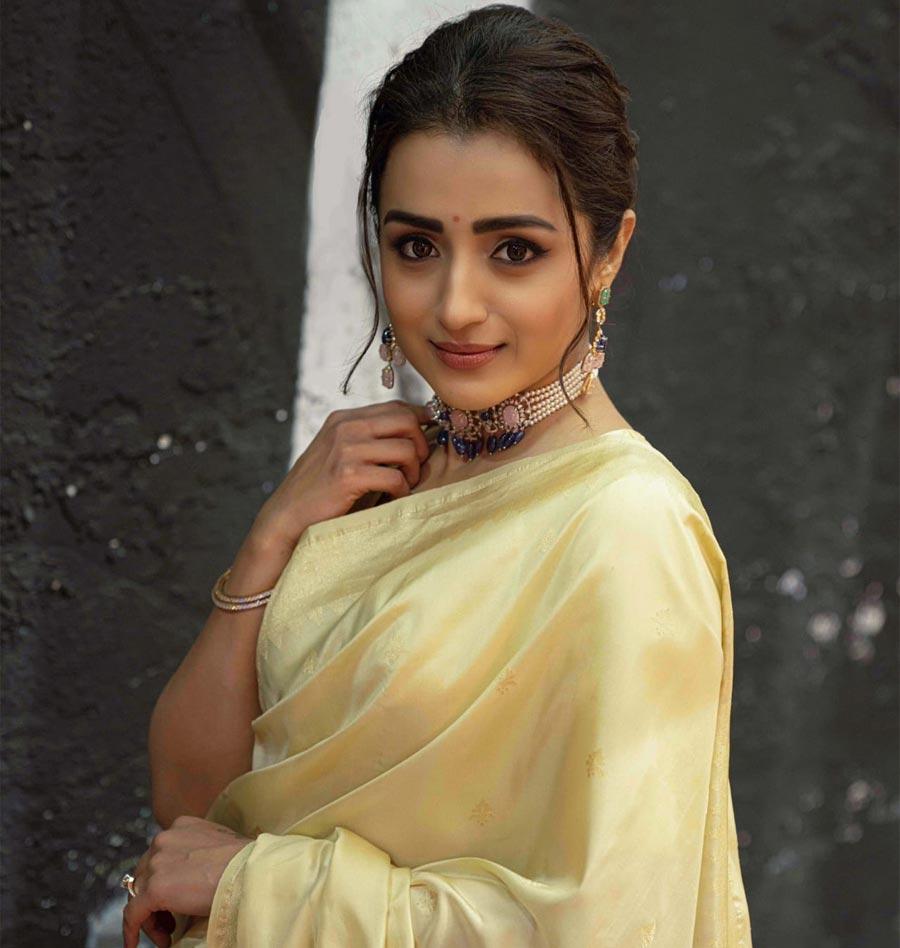 Happy Birthday To Amazing Actress Trisha