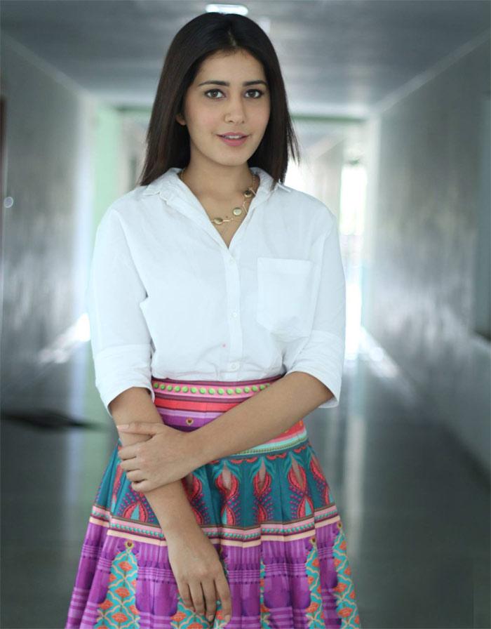 Hot Heroine Makes Second Career!