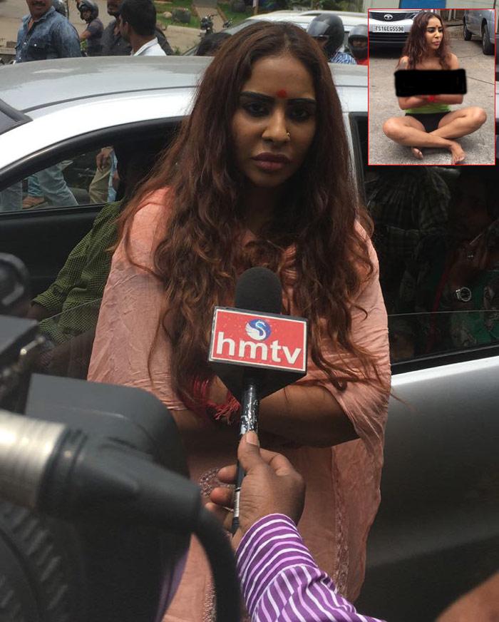 Sri Reddy Shocking Protest @ MAA