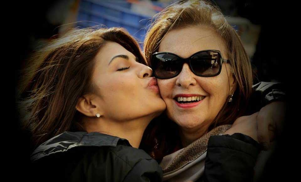 Jacqueline Performs Final Rites For Her Mother