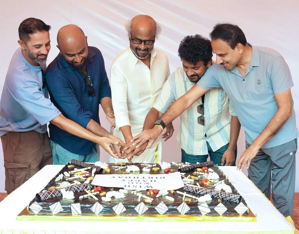 Rajinikanth celebrates B-Day on Jailer 2 sets
