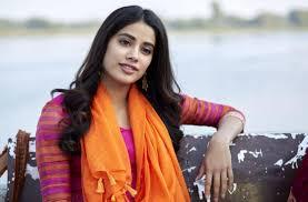 Actress Lied To Dad And Roamed In USA