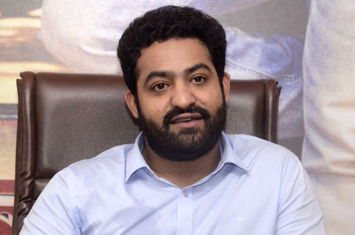 Jr NTR Leaves Fans Happy!