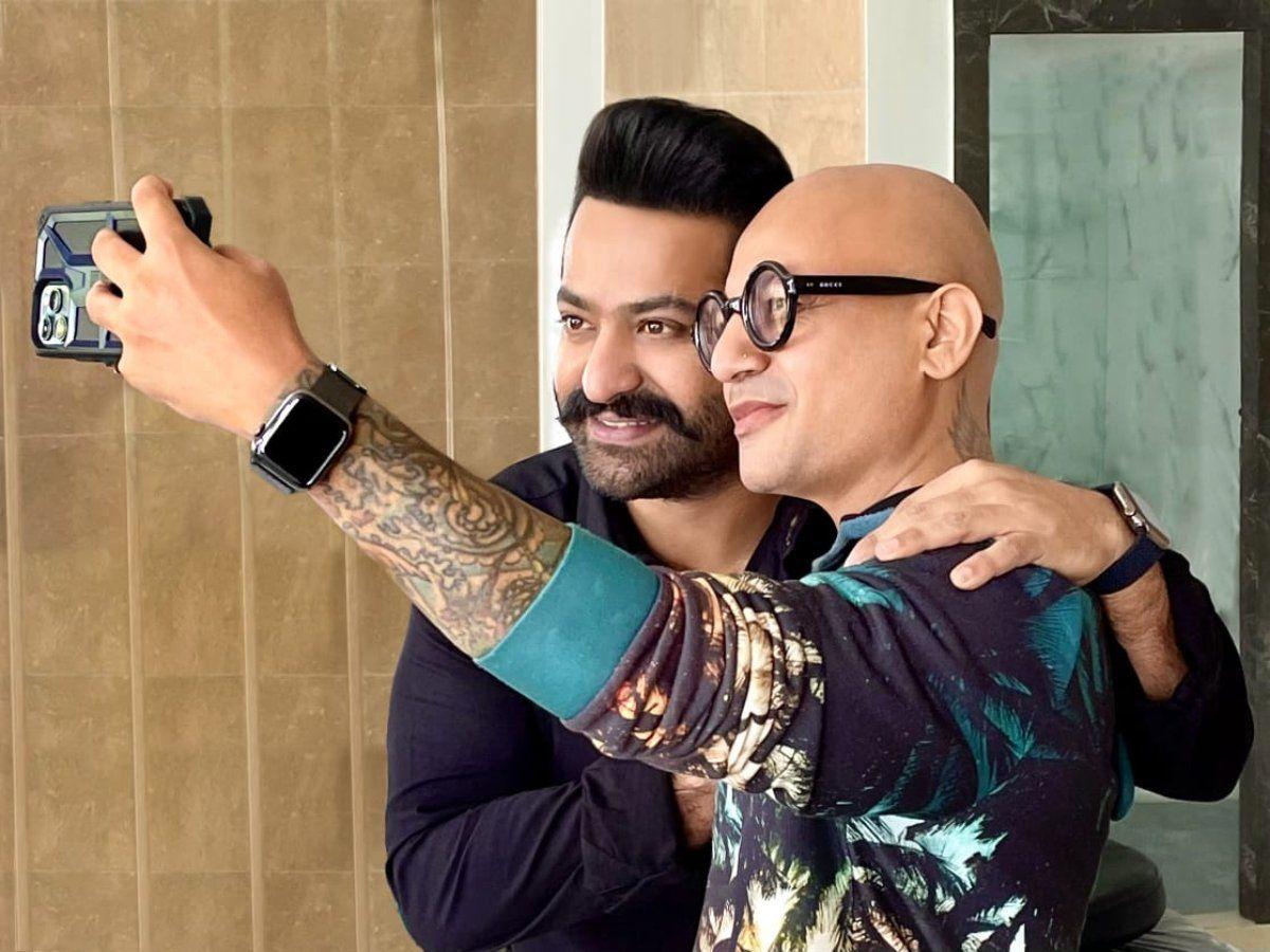 MEK: Tarak Up With New Style