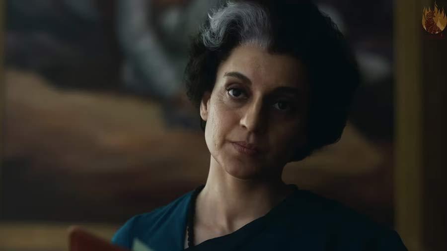 Kangana arranges Emergency special screening