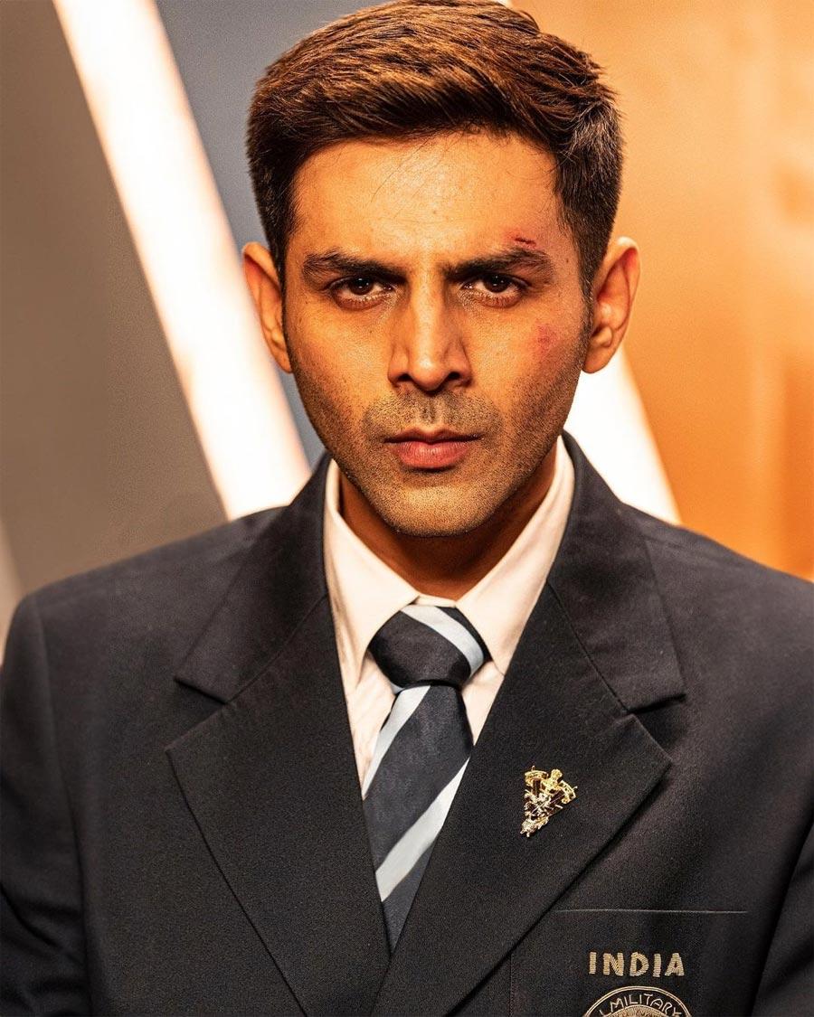 Chandu Champion: Karthik Aryan looks intense
