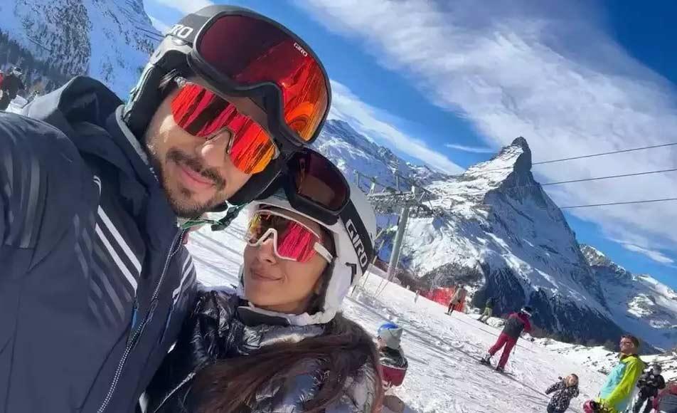 Kiara Advani and Siddharth romance in snow mountains