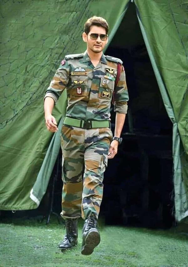 Mahesh Babu Surprises With His Selfish Strides