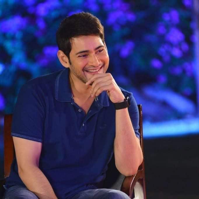 Mahesh congratulates the World Cup winner