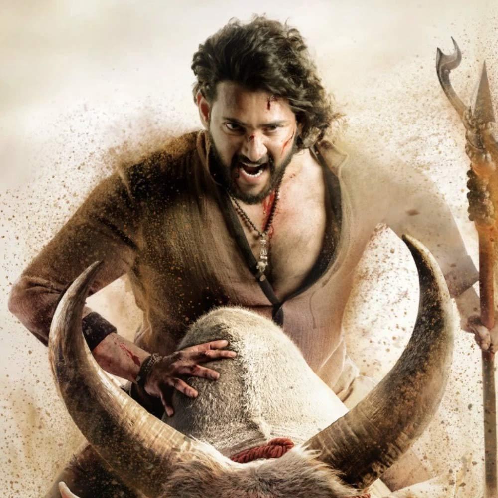 Mahesh puts Varanasi on a break