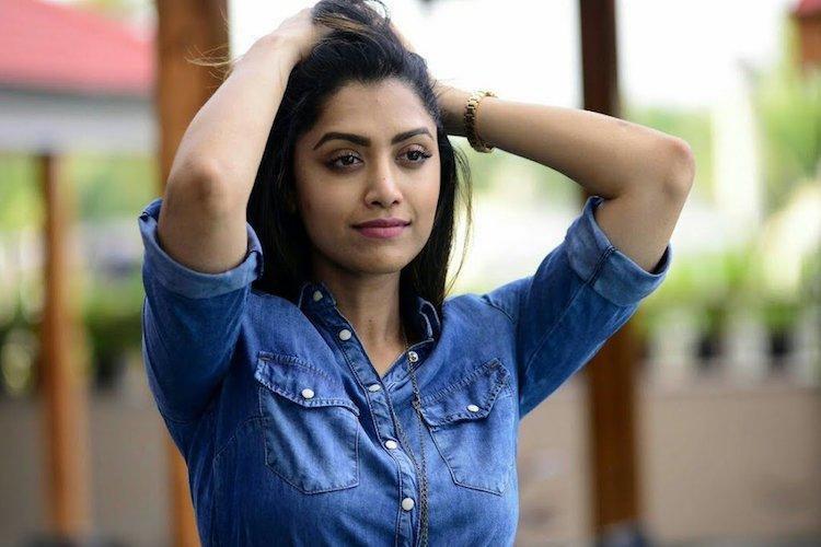 Yamadonga heroine sets Instagram on fire!