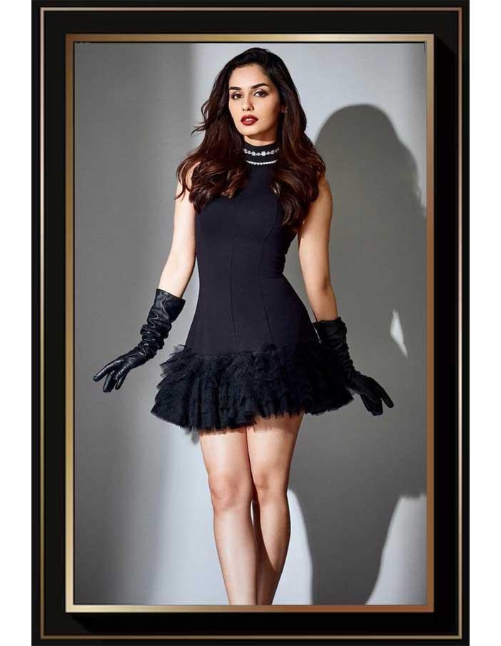 Manushi Chillar views on outsiders in B-Town