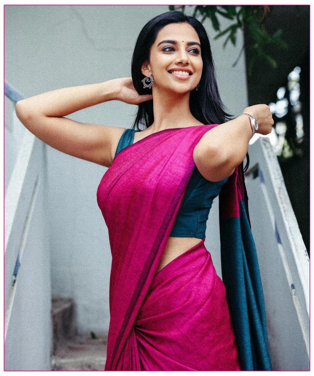 Meenakshi Chaudhary Spellbinds In Pink Saree