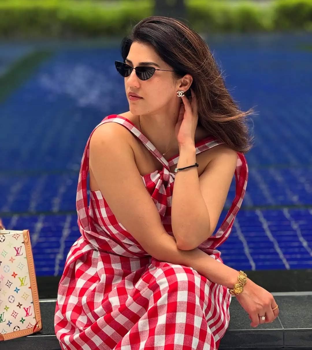 Mehreen blasts Indigo airlines
