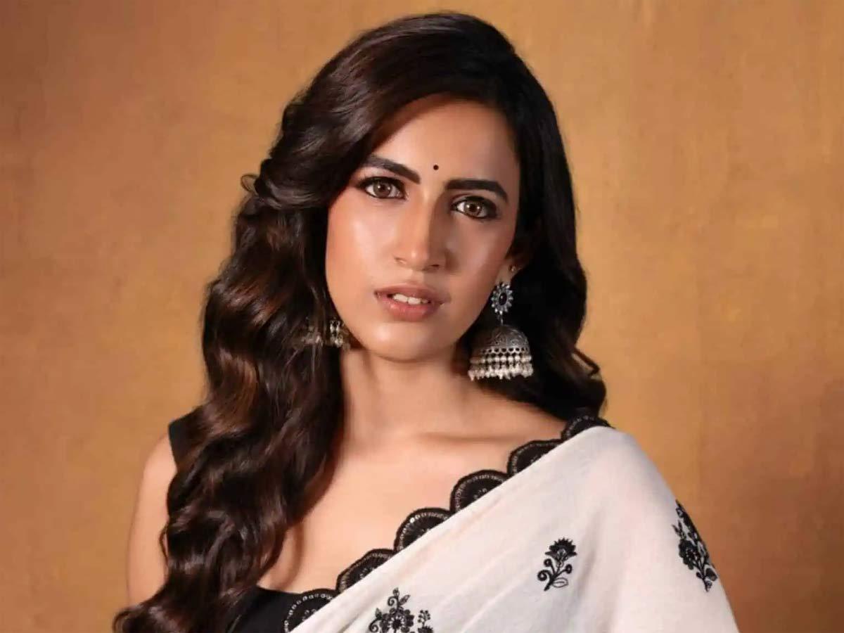 Why is Niharika angry with 70th Filmfare Awards