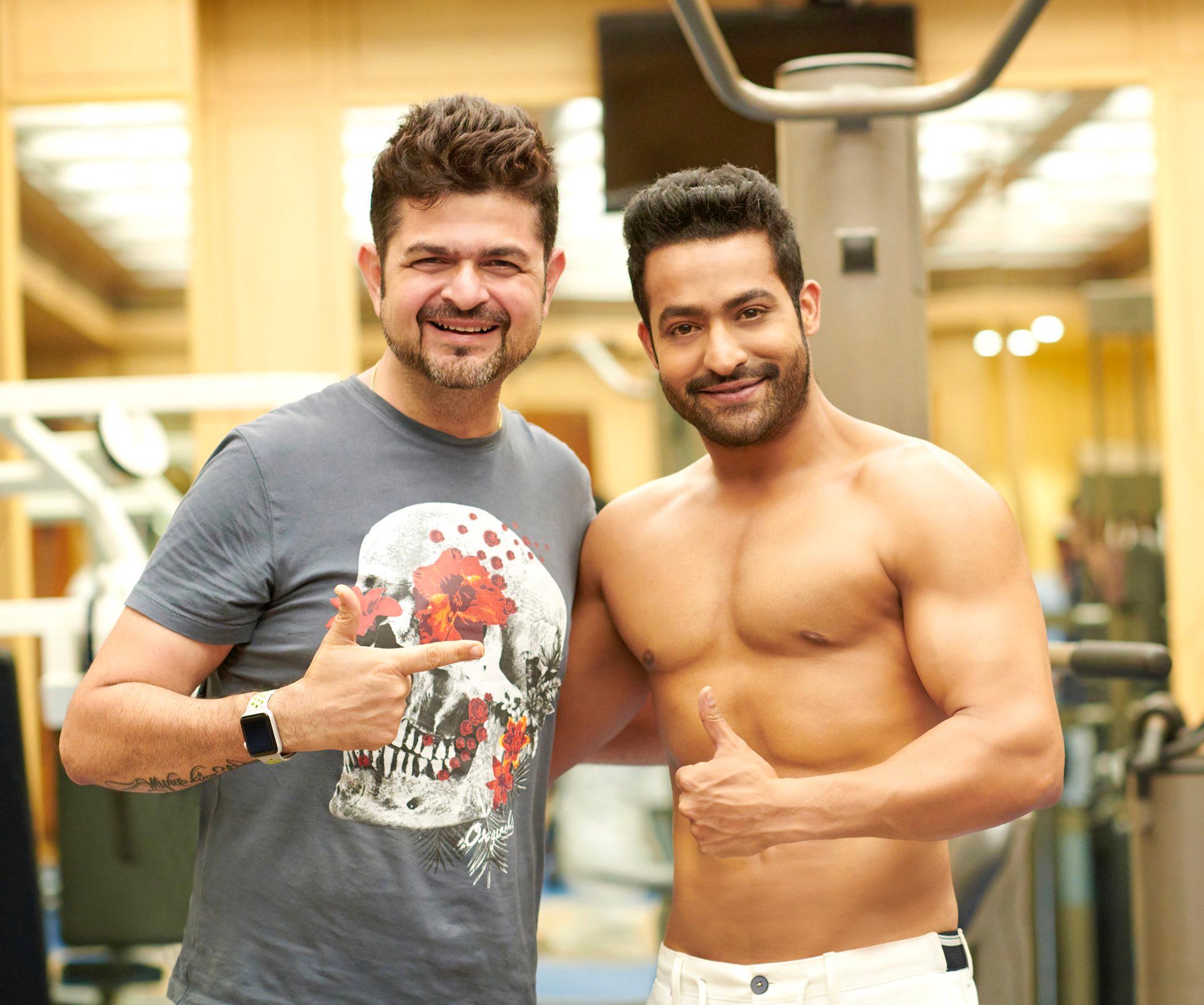 Pic Talk: NTR Goes Shirtless, Flaunts Ripped Body
